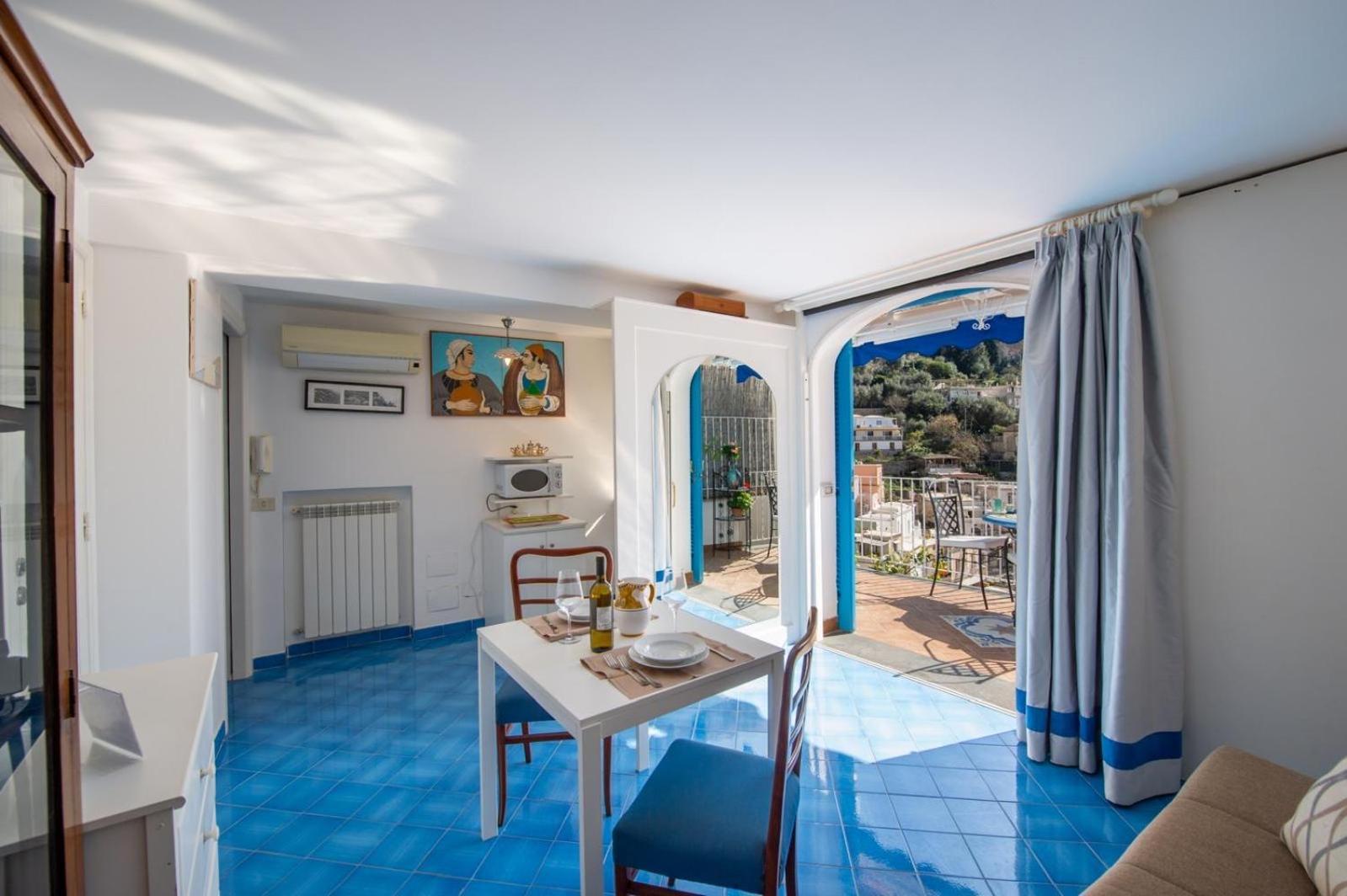 Casa Bellina Appartement Positano Buitenkant foto